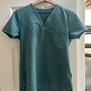 FIGS scrub set (can be sold individually)